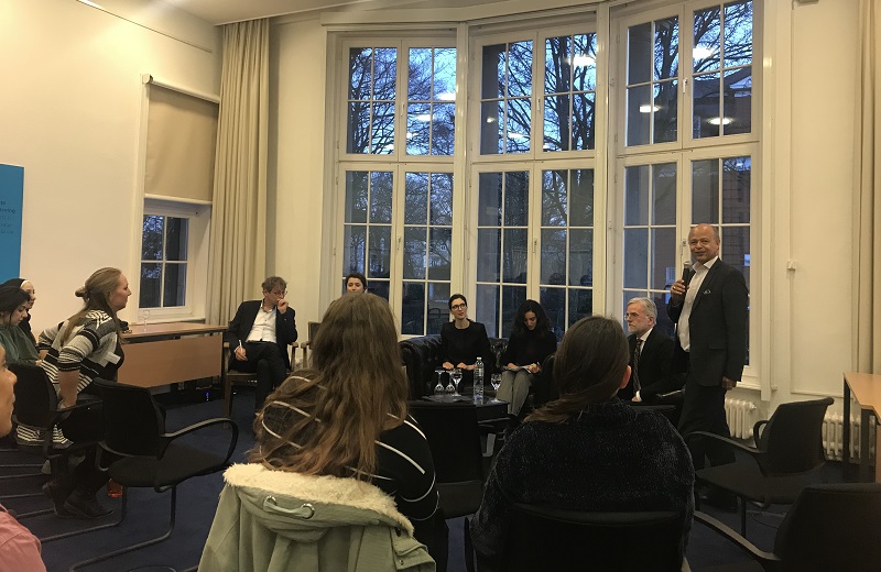 研究所public day主题论坛.jpg 研究所public day主题论坛.jpg